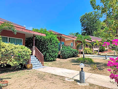 Sunrise Beach Kohyao Resort