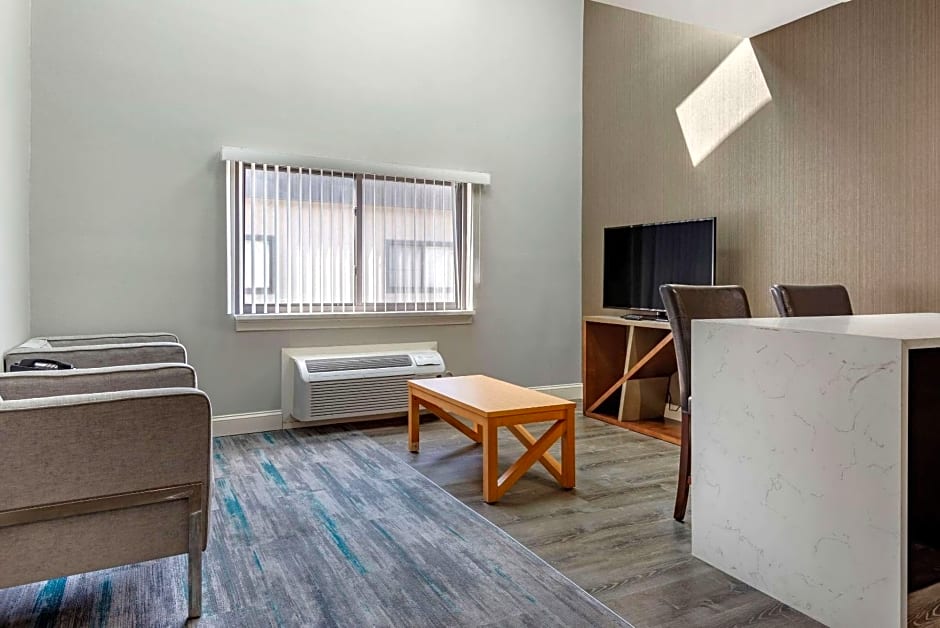 Somerset Lofts