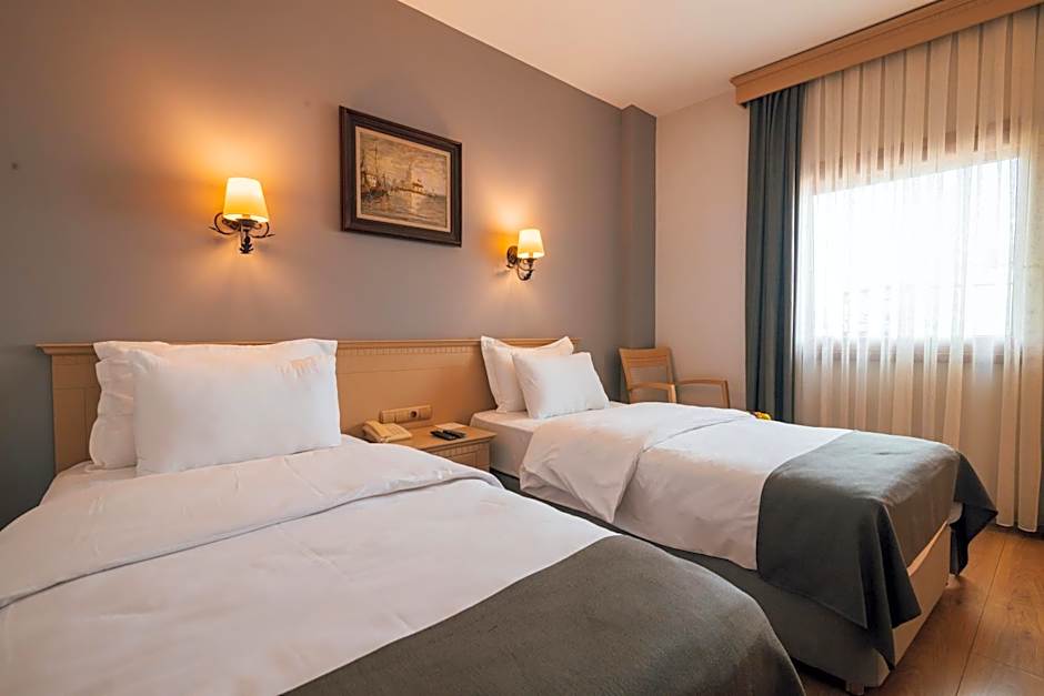 Photo 1 of 6 of Deluxe 1 Double Bed or 2 Beds, Sea View