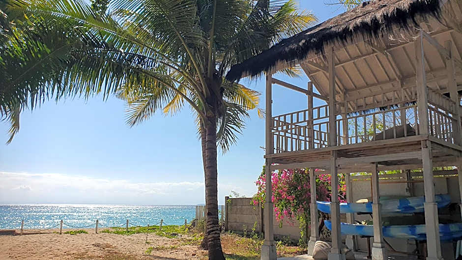 MYAMO Beach Lodge