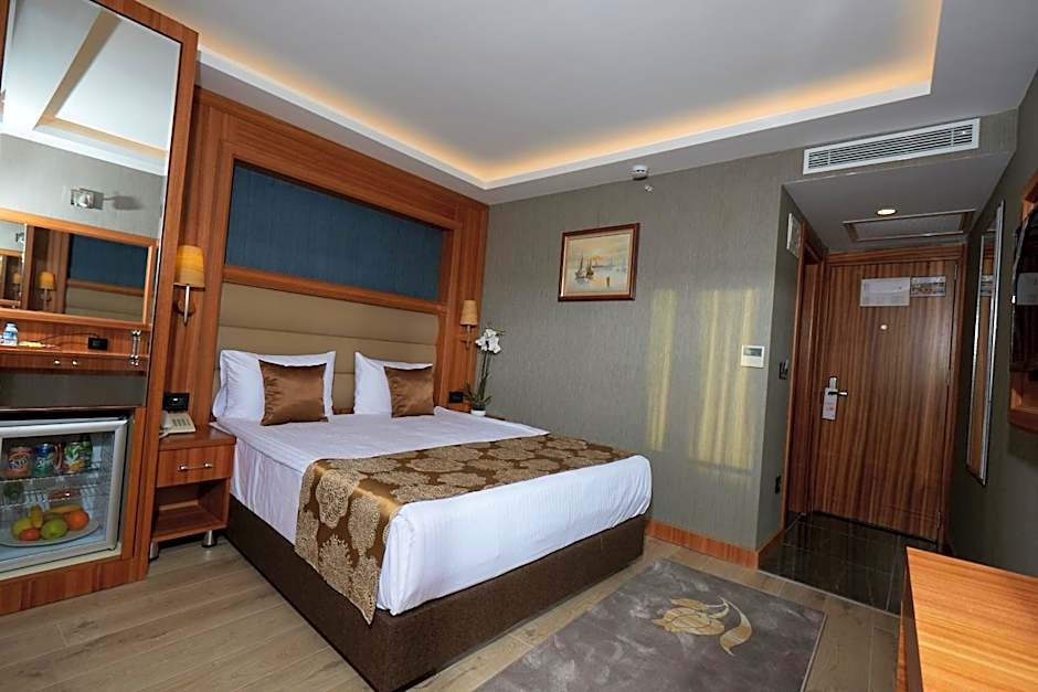 Ilkbal Deluxe Hotel Istanbul