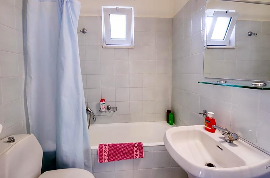 Matina Pefkos Aparthotel