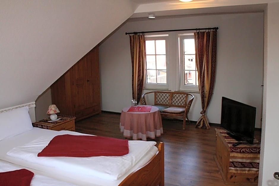 Hotel Village