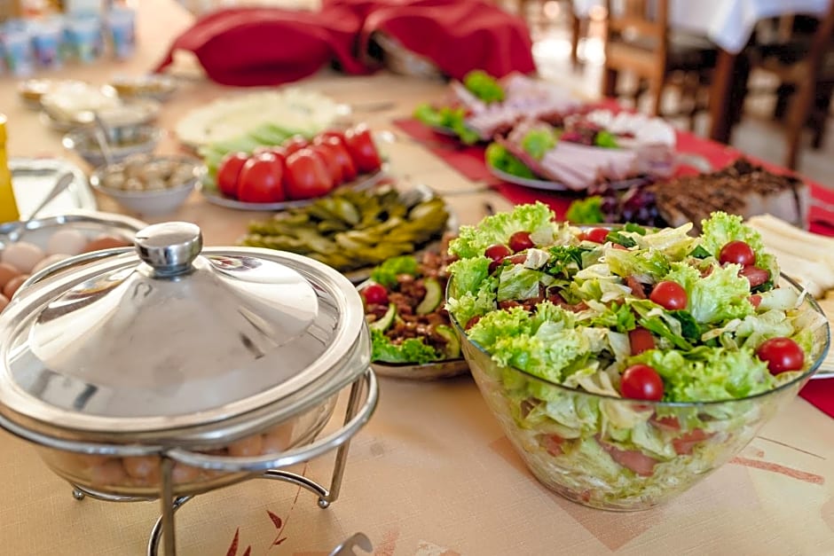 GRAND VILLA USTKA- Marmonoli