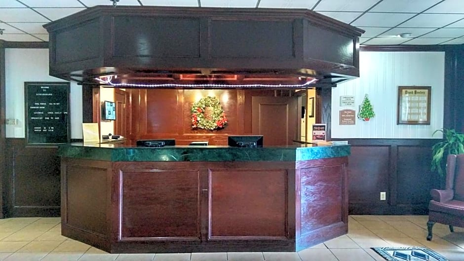 FairBridge Inn & Suites Poconos