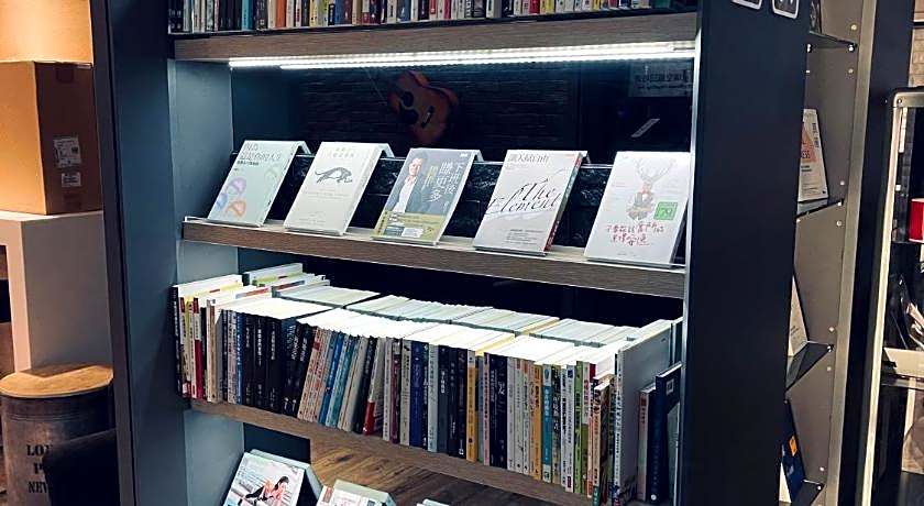 Taiwan Youth Hostel & Capsule Hotel