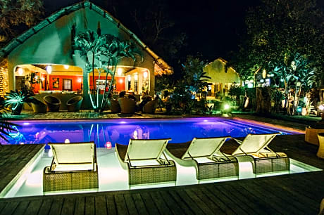 Hibiscus Garden Resort