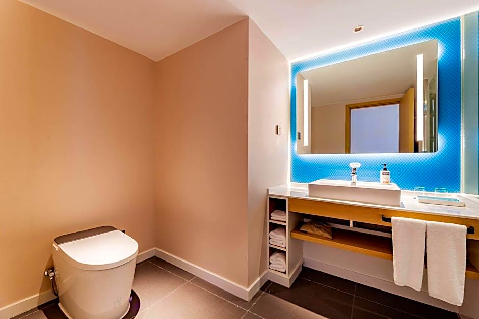 Holiday Inn Express Hohhot East Station By IHG