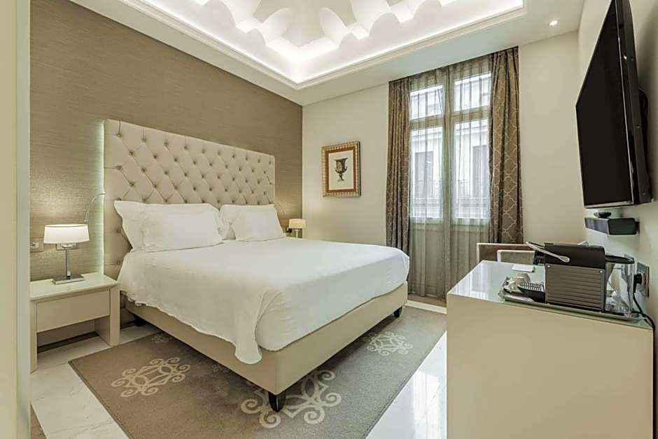 Aleph Rome Hotel, Curio Collection By Hilton