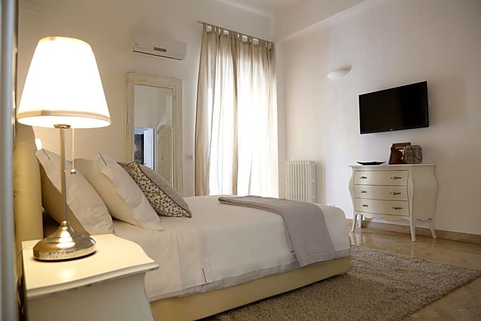 Dimi House