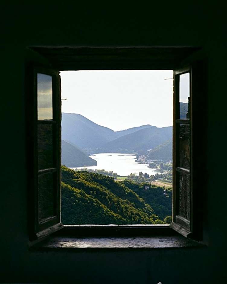 Albergo Diffuso Crispolti