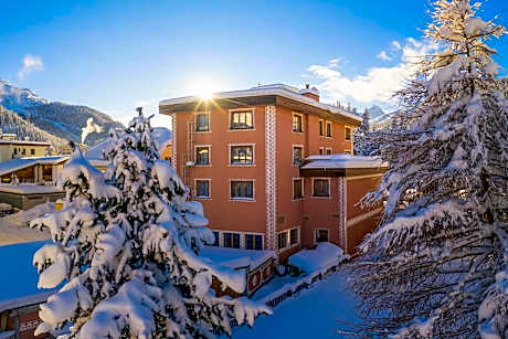 Hotel Corvatsch - Web Check-in