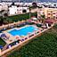 Danelis Studios & Apartments