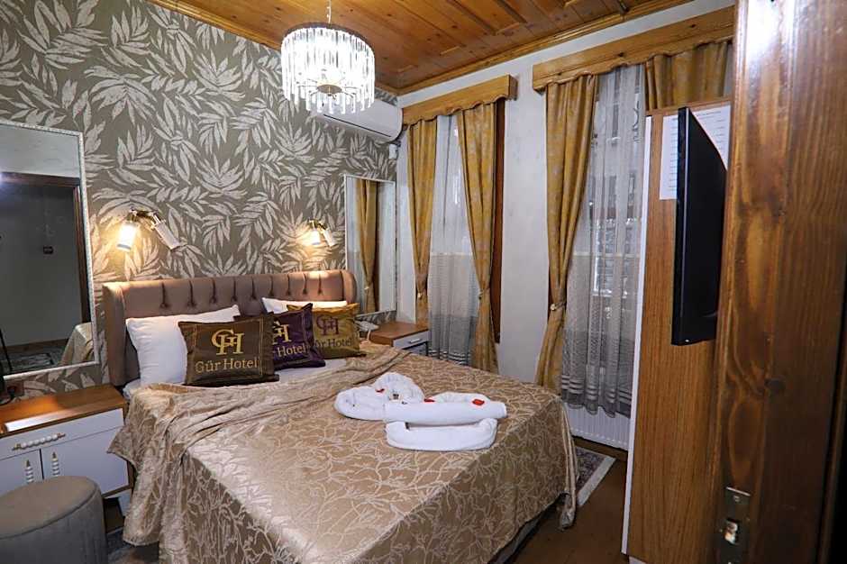 Gür Royal Suit Aparts