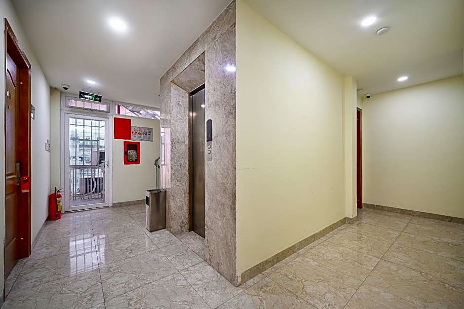 Camila Airport Hotel