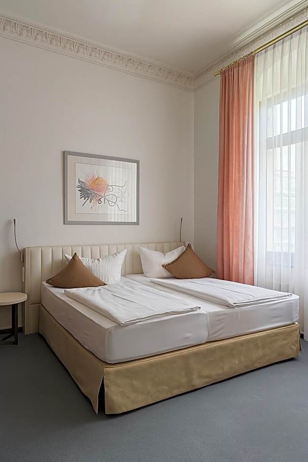 Hotel Villa Noel am Hauptbahnhof