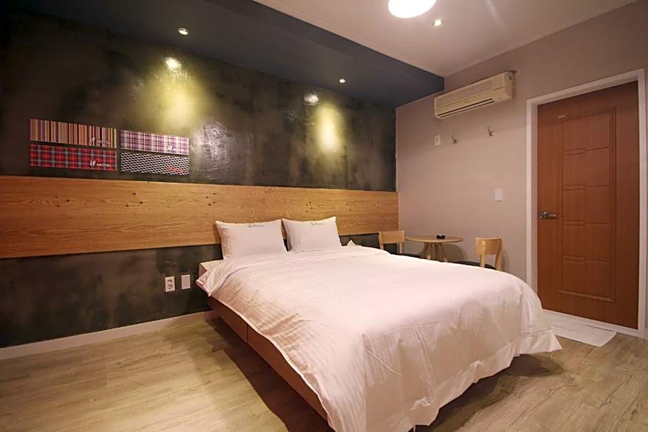 Gimhae Jangyu Check hotel