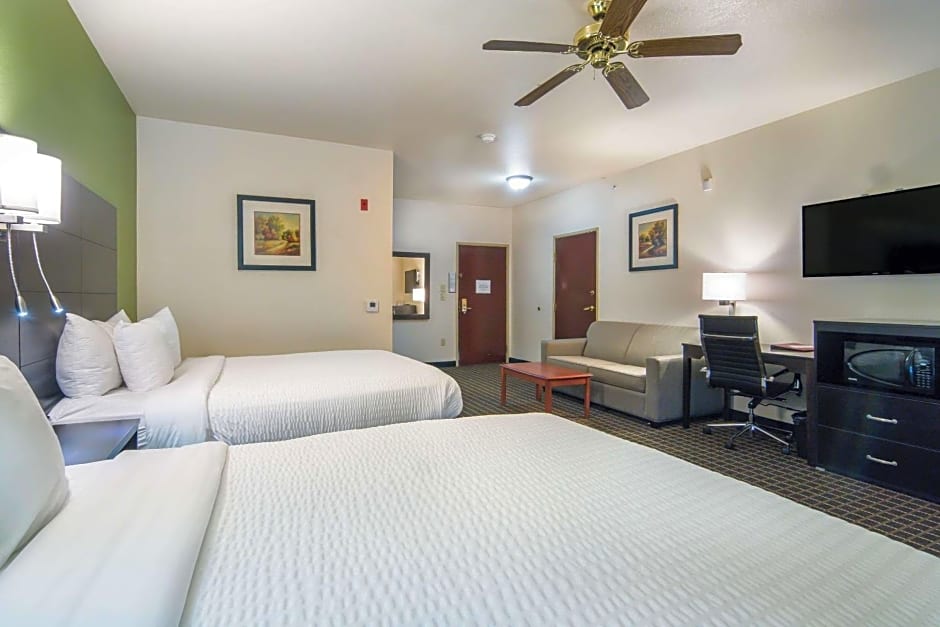 Clarion Inn & Suites Weatherford South