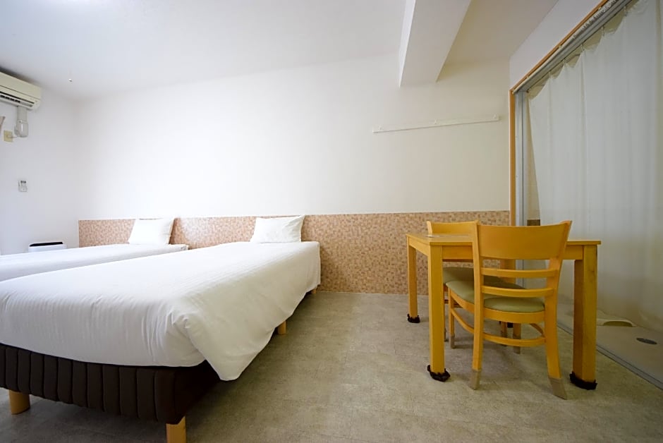 STAY IN SUMUKA Kokusai Street