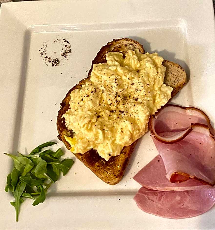 The White House Hotel