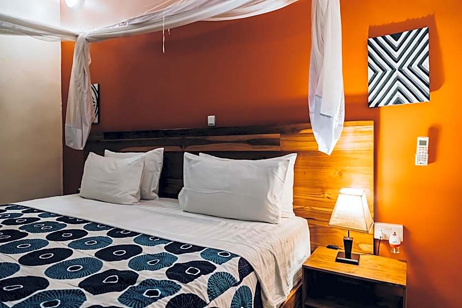 Heaven Restaurant & Boutique Hotel