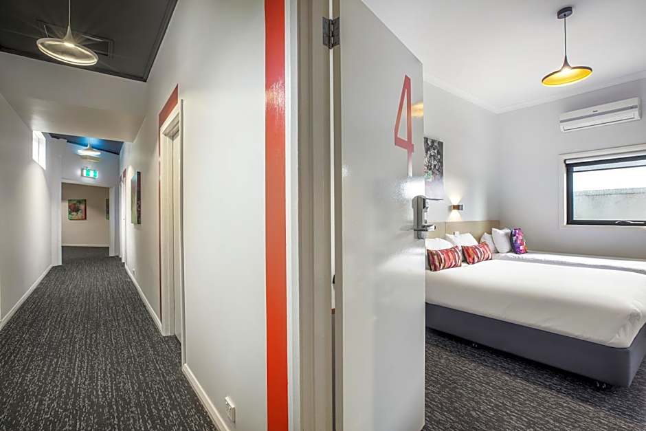 Nightcap at Ashley Hotel