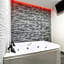 Royal Playa Suite and Apartament -private parking- self chek out