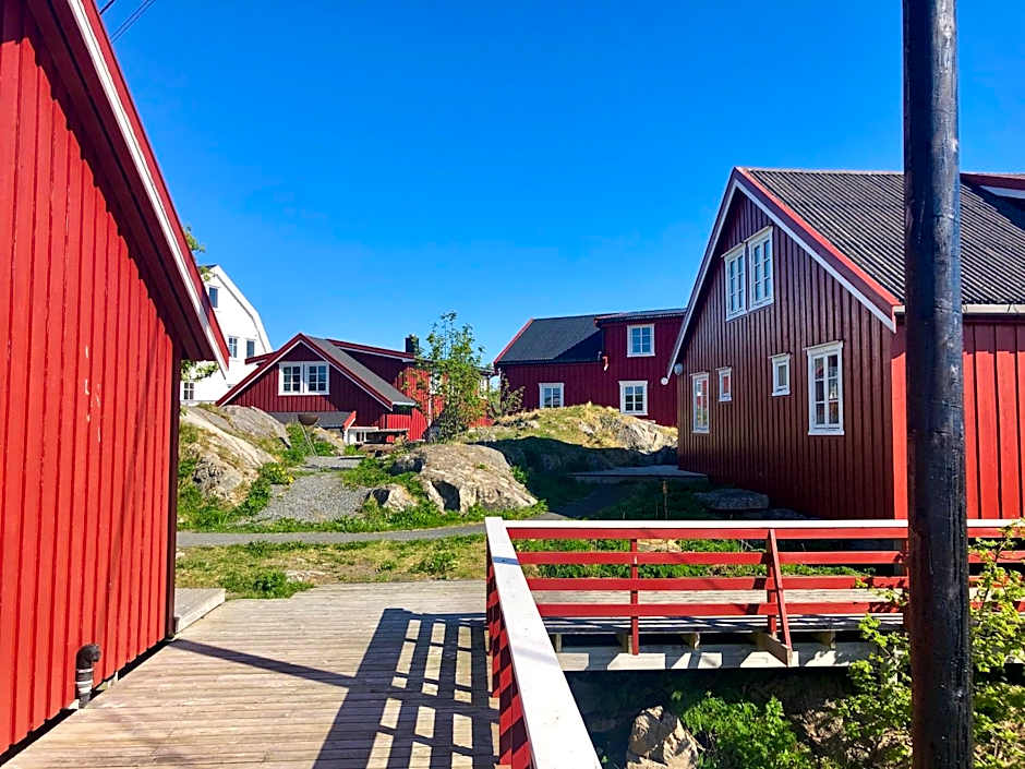 Henningsvær Rorbuer