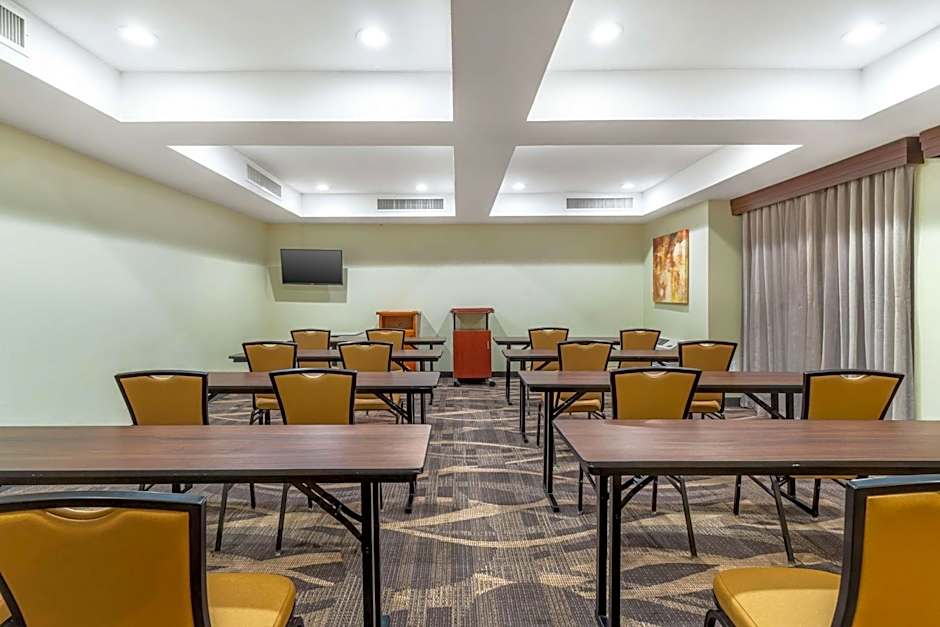 Best Western John Muir Inn