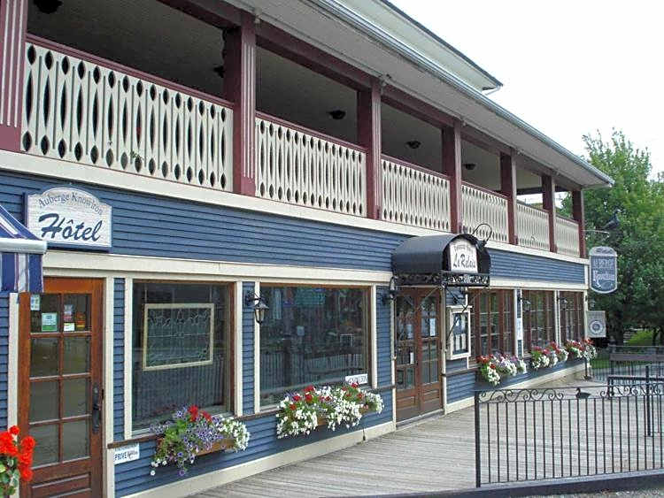 Photo 1 of 50 of Auberge Knowlton