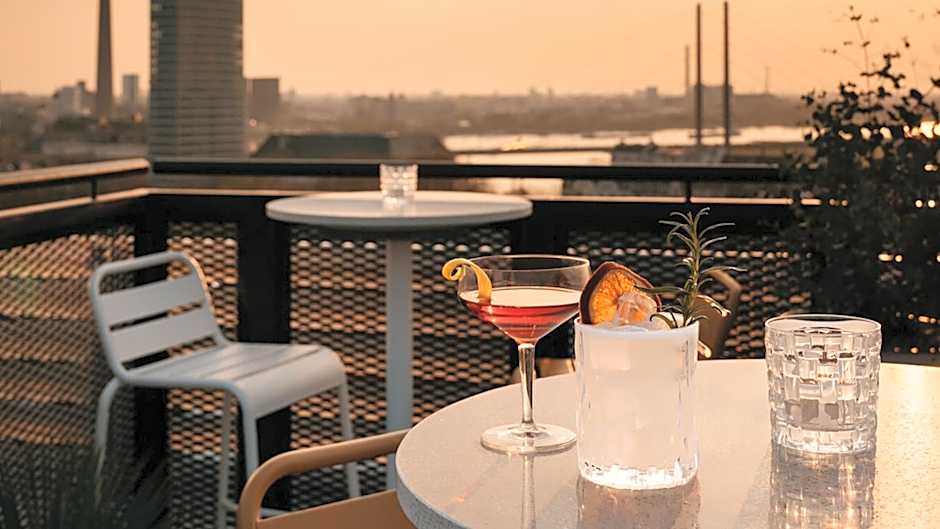 Ruby Luna Hotel Dusseldorf