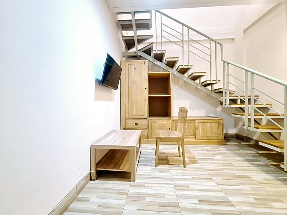 Sari Panguripan RedPartner Near UGM