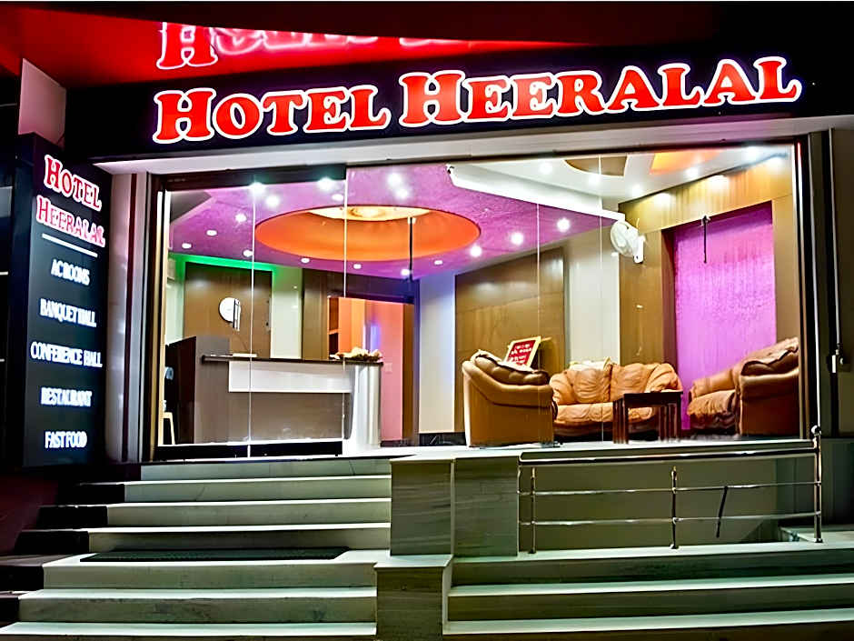  Heeralal Hotel