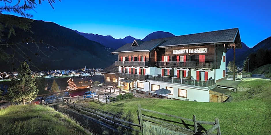 Hotel Teola