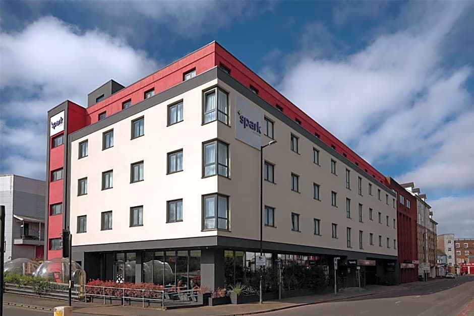 Spark by Hilton Luton