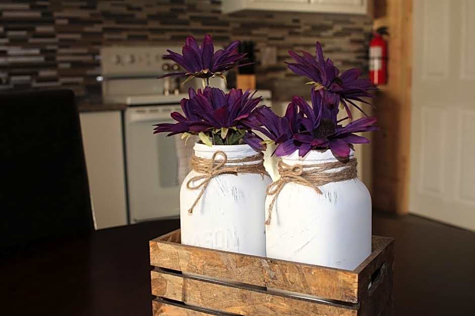 Raleigh Rooms & Taylor's Crafts