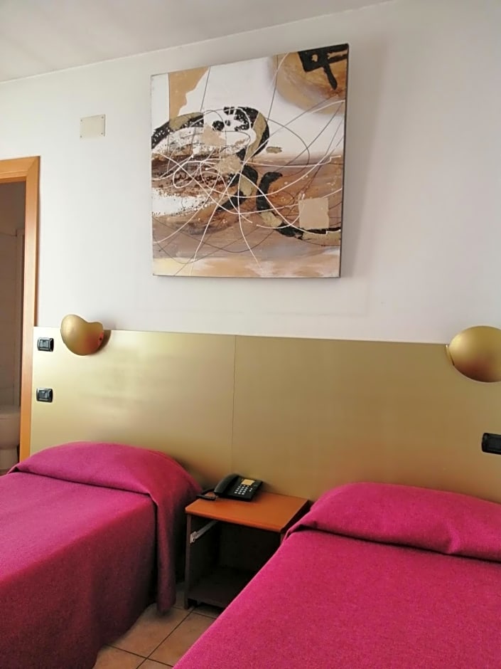 Ahr Hotel Villa Alighieri