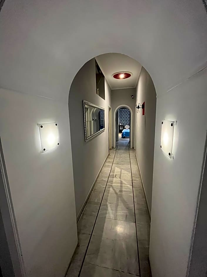 H Rooms Boutique Hotel