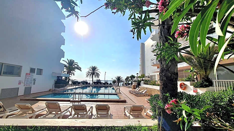 Apartamentos Llobet Ibiza