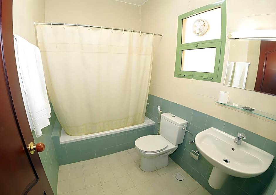 Gulf Hotel Apartments