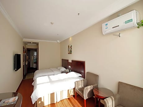 Twin Business Room
