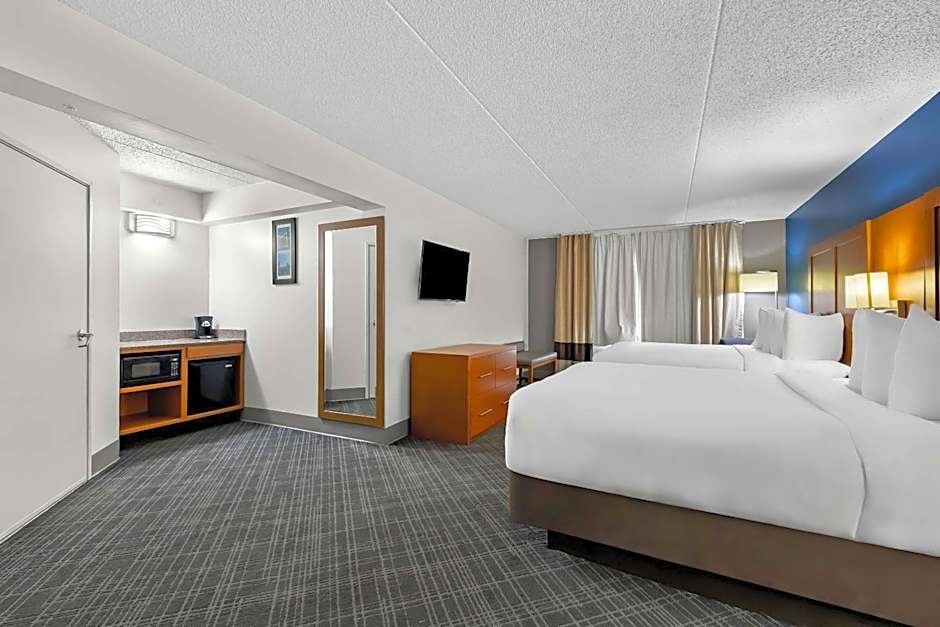 Comfort Inn & Suites Nashville Near Tanger Outlets I-24 Antioch