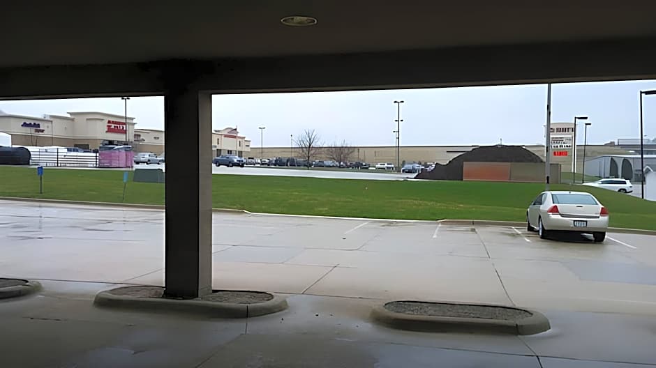 Econo Lodge Maquoketa