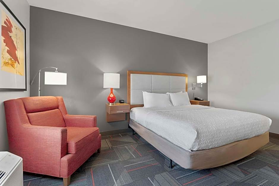 Hampton Inn And Suites By Hilton Columbus Scioto Downs, Oh