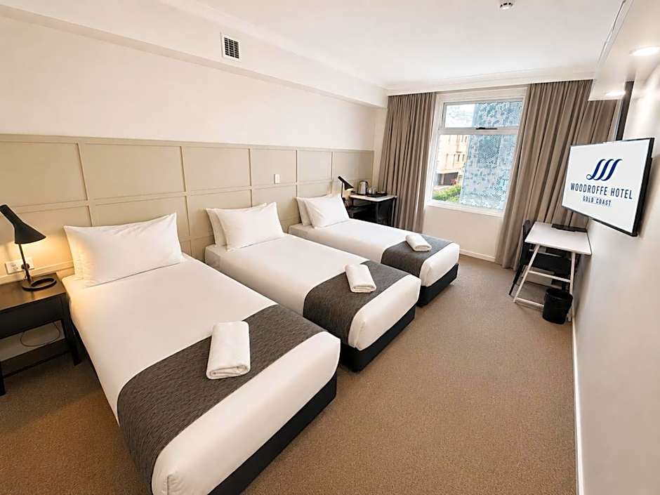 Woodroffe Hotel