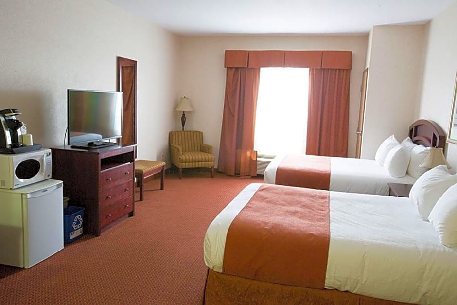 Pomeroy Inn & Suites Fort St. John