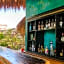 La Puerta Azul Beachfront - Adults Only