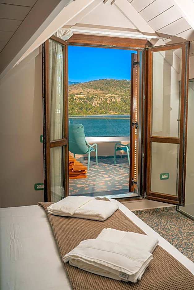 Pink Panther Maisonette Suite