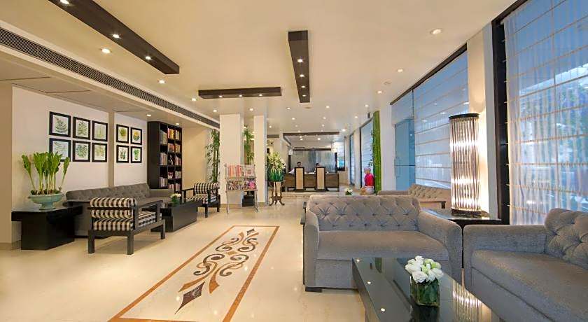 Rockland Hotel C R Park