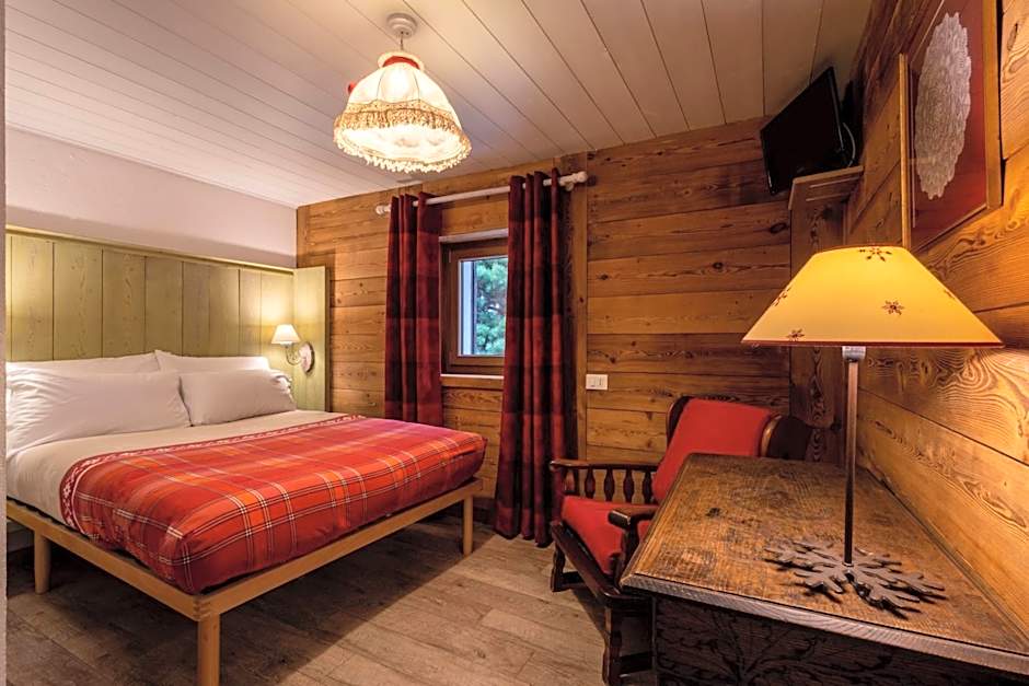 Hotel Petit Dahu - Chambres et Restaurant